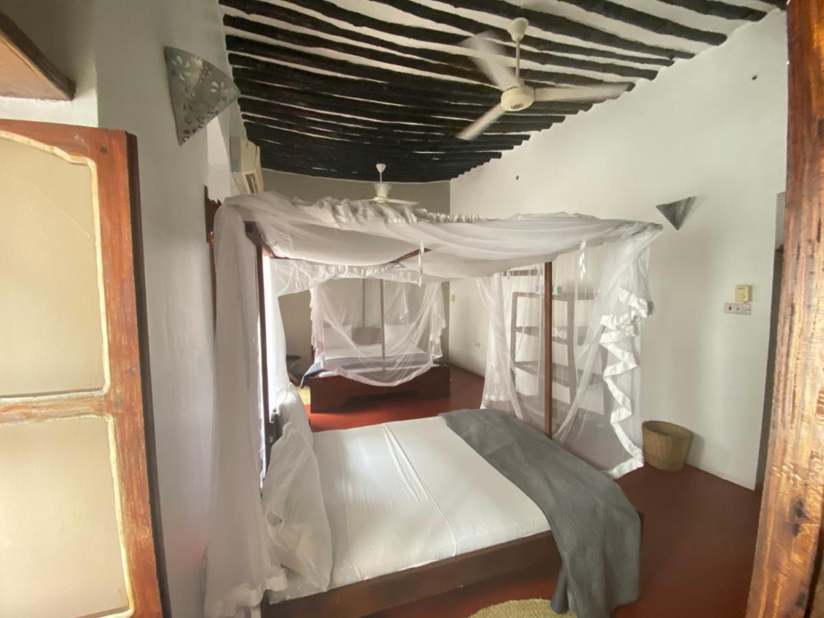 Hotel Stone Town Sea View Zanzibar Esterno foto